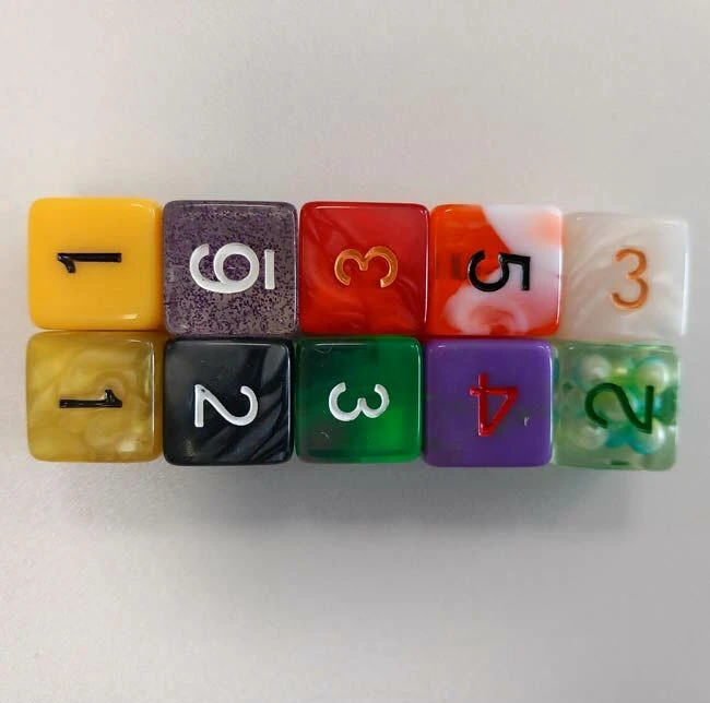 Dobbelstenen Met Cijfers (set Van 10) - Afbeelding 2