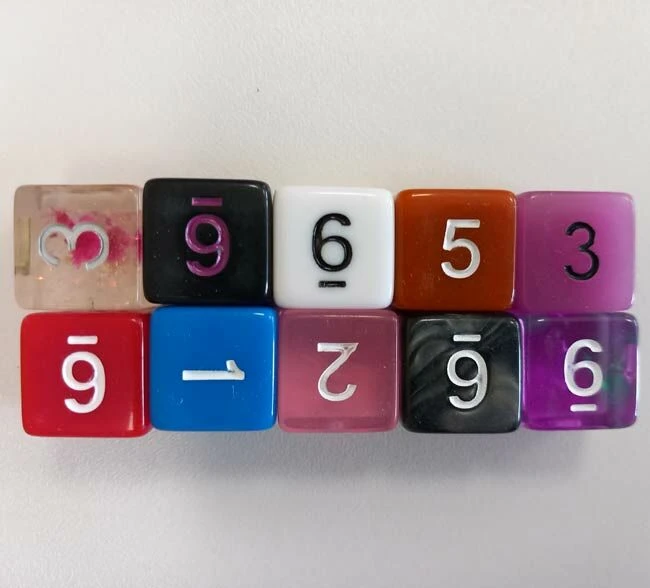 Dobbelstenen Met Cijfers (set Van 10) - Afbeelding 3