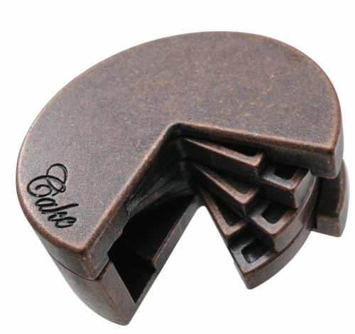 Cast Cake **** - Afbeelding 2